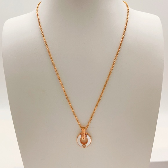 BVLGARI Jewelry - Bulgari Gold Circle Pendant Necklace